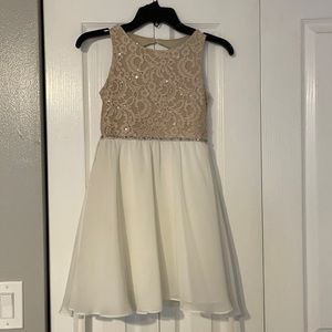 Brown dress